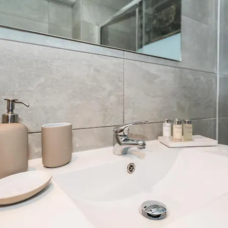 公寓 Spacious 1 Bed In W/ Fast Wifi & Pool